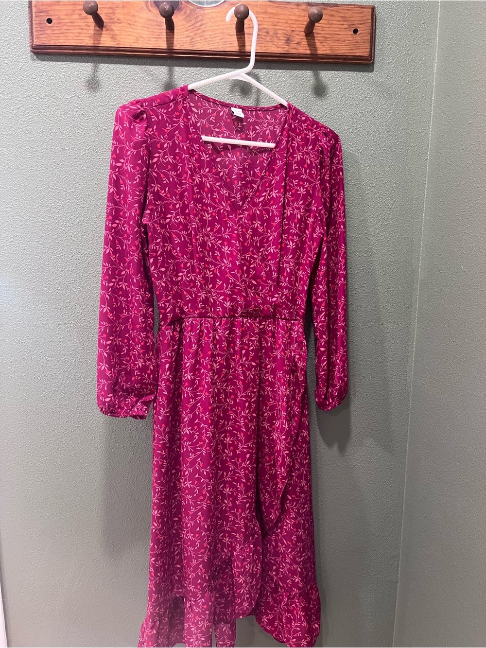 Old Navy Raspberry Pink Floral Long-Sleeve Midi Dress